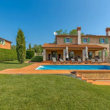 Villa Terracotta Sumber